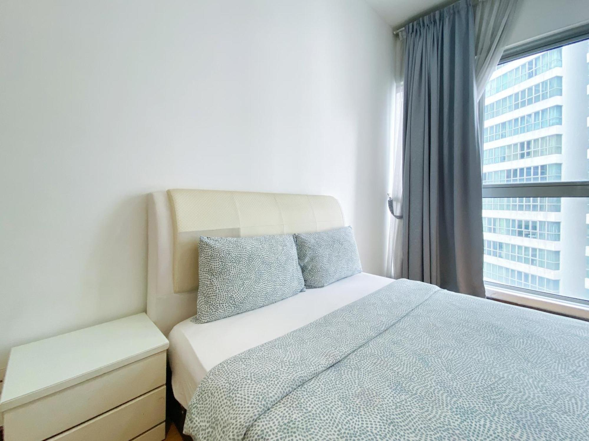 Regalia Residence And Suites By Awesomestay Kuala Lumpur Exterior photo