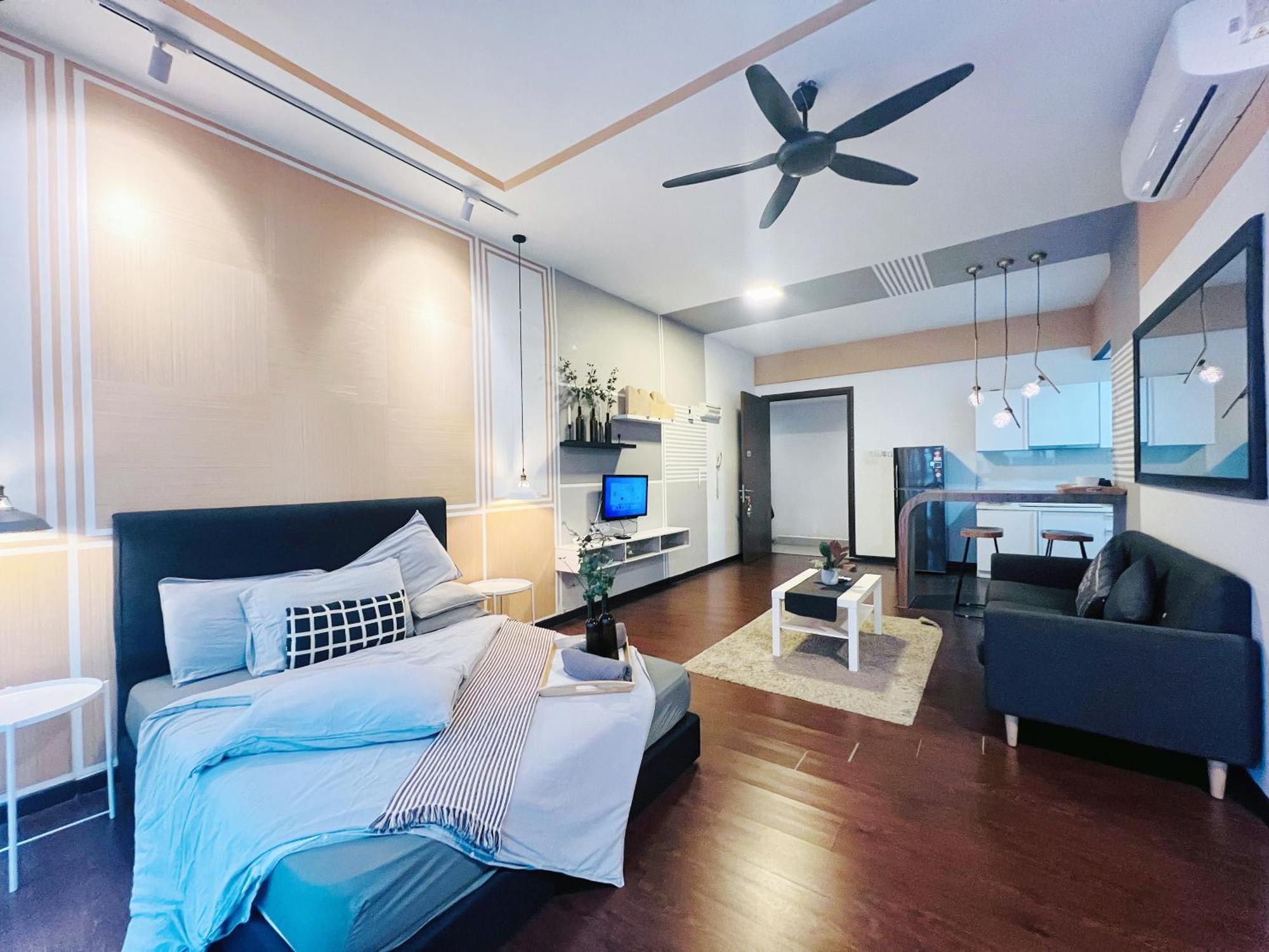 Regalia Residence And Suites By Awesomestay Kuala Lumpur Exterior photo