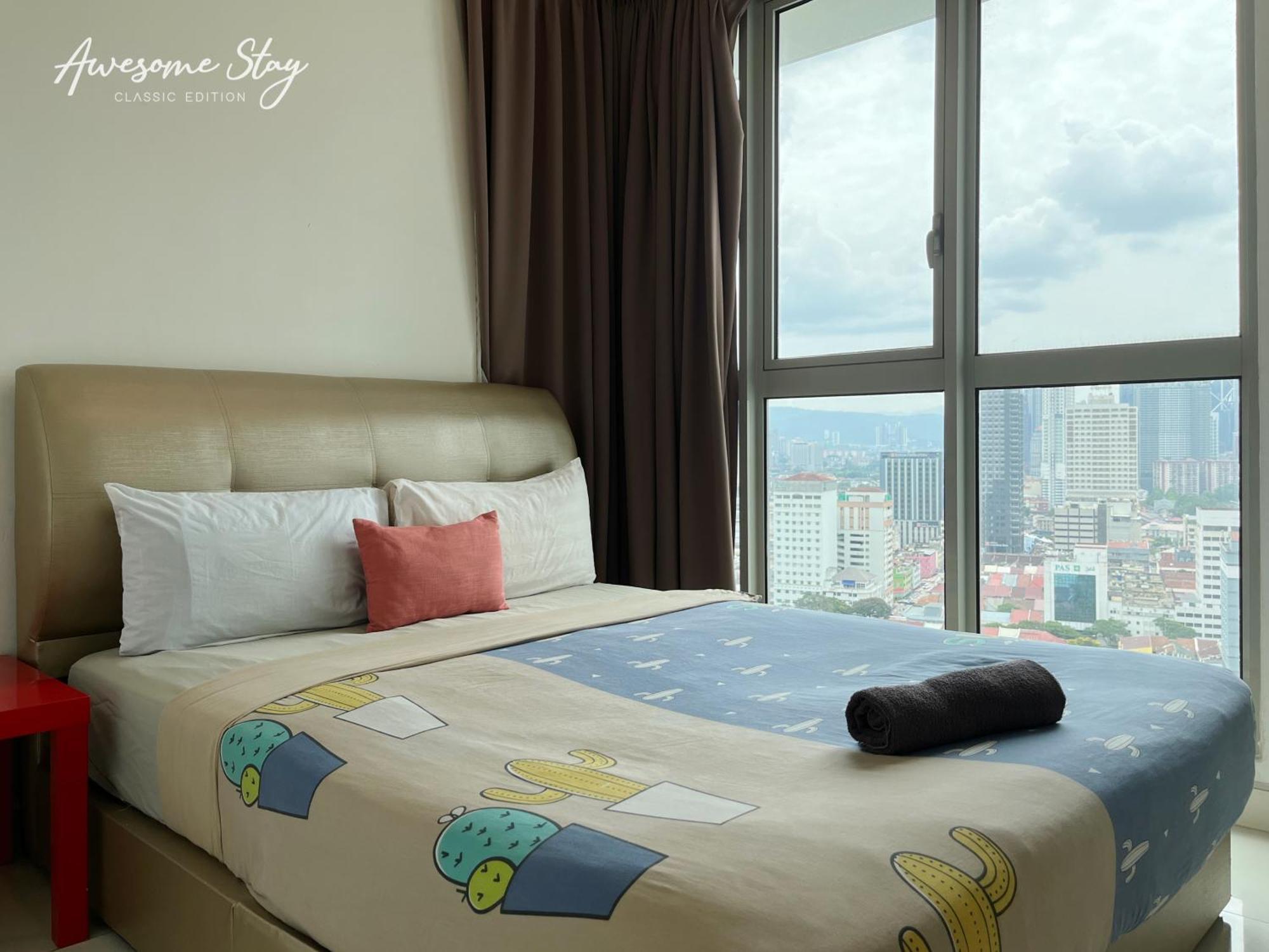 Regalia Residence And Suites By Awesomestay Kuala Lumpur Exterior photo